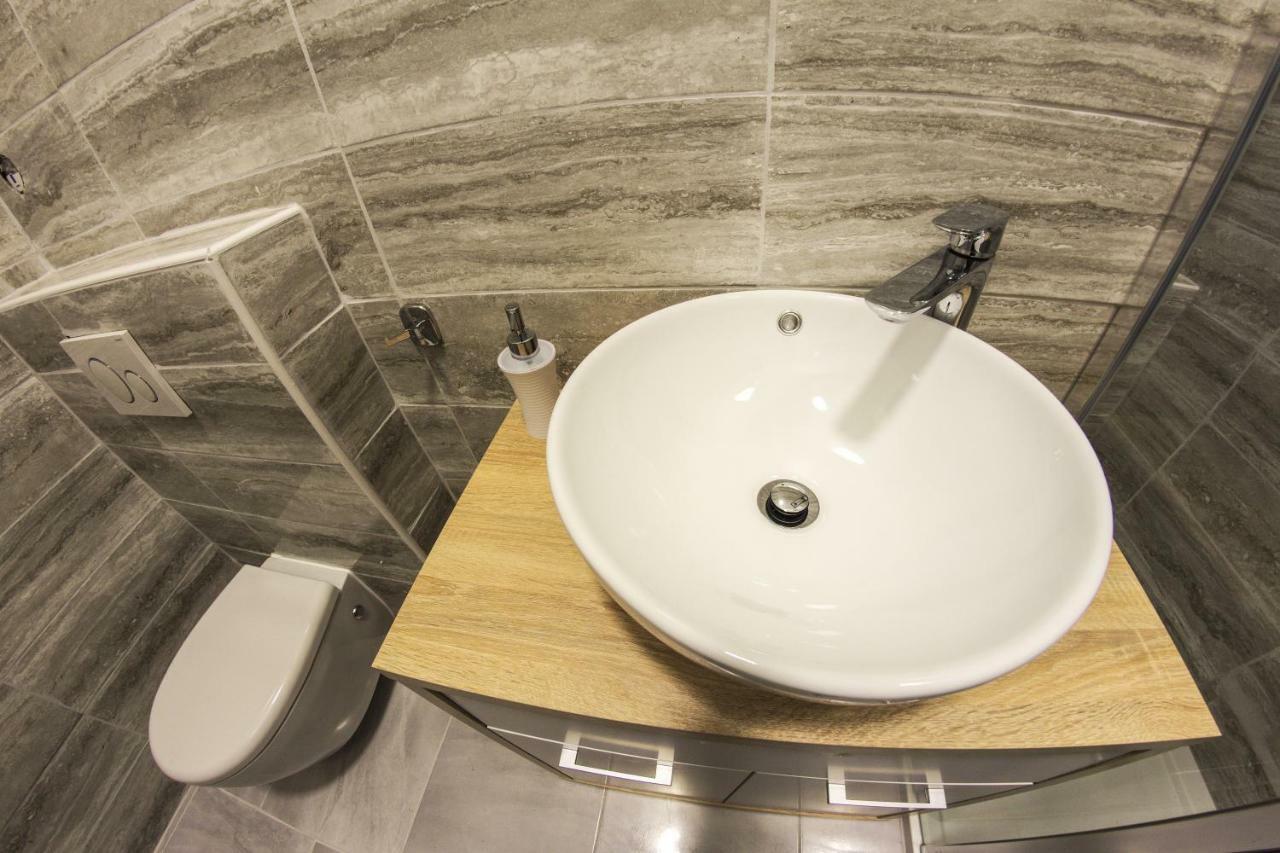 Apartment Jasmin Рийека Екстериор снимка